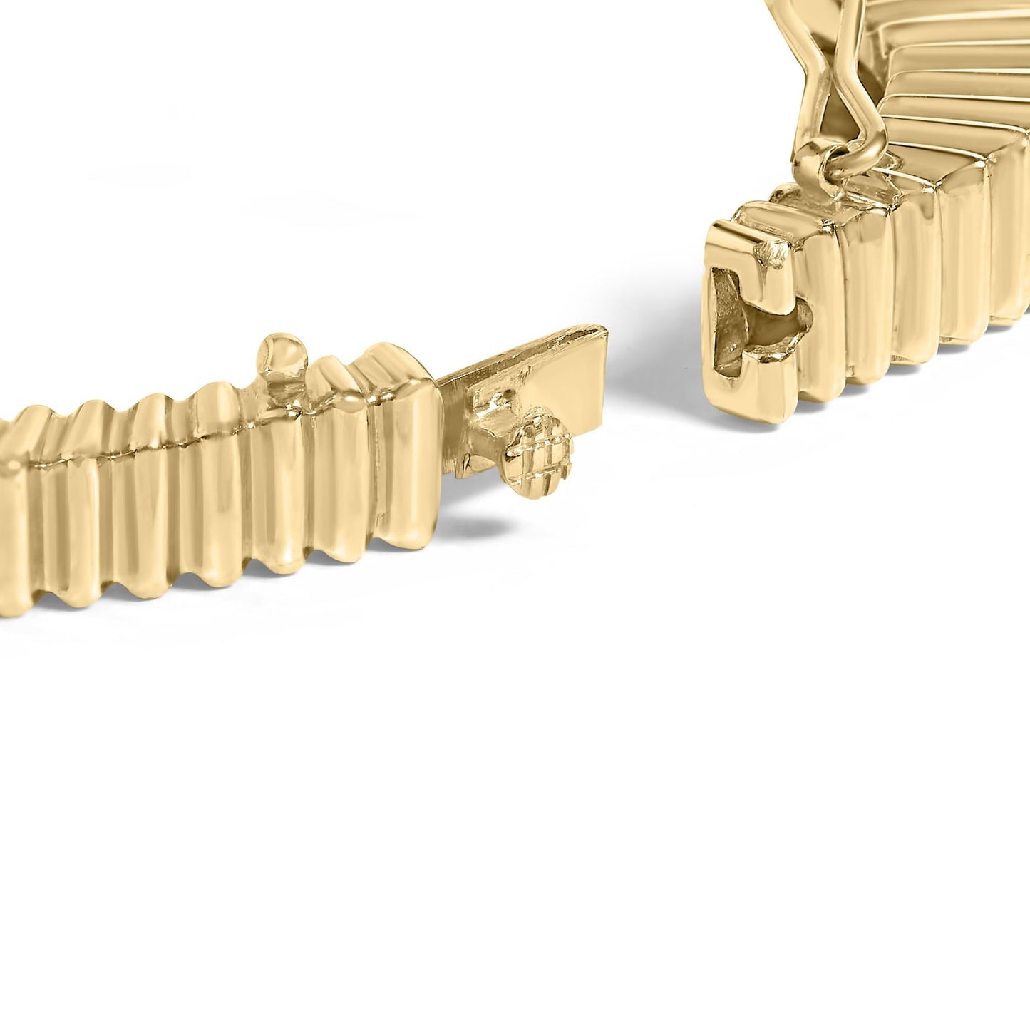 14K Yellow Gold 1 1/4 Cttw Diamond Ribbed Rounded Rectangle Bangle Bracelet (G-H Color, VS2-SI1 Clarity) - 7.75" Inches-1