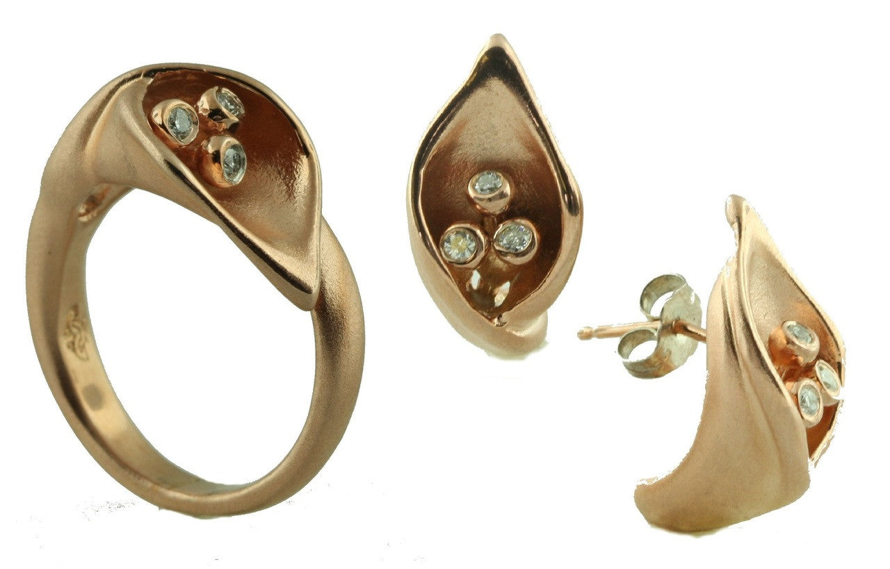 Calla Lily Earrings- 18K Gold with Diamond Centers.-8