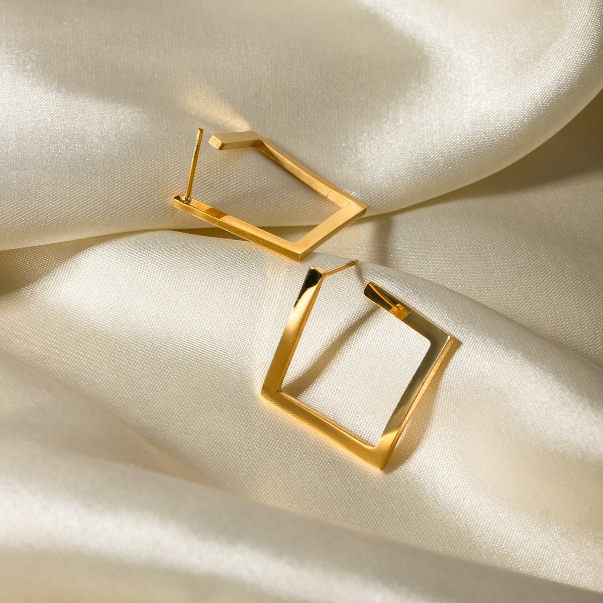 18K Gold Plated Geometric Square Hoop Earrings