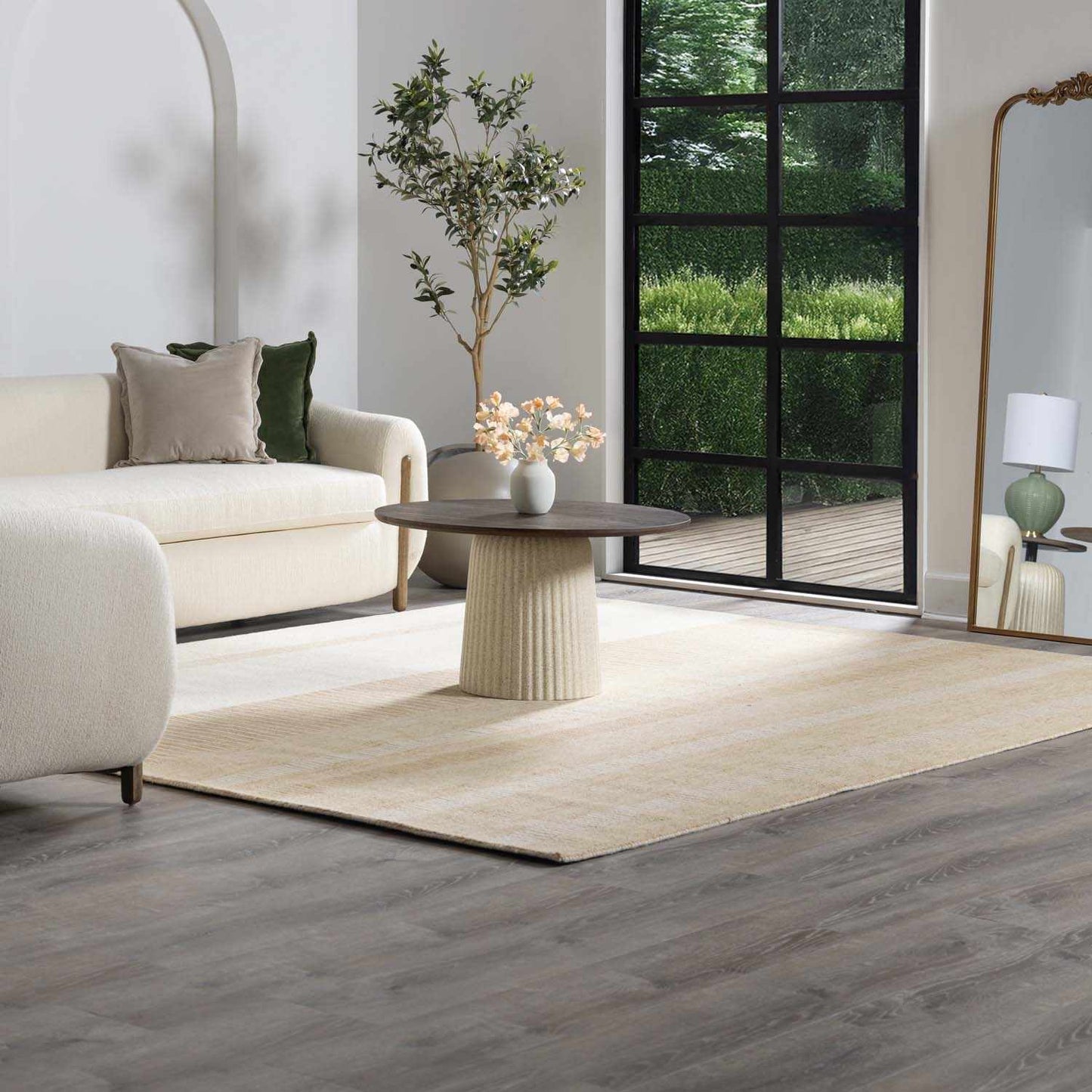 Yoyko Area Rug