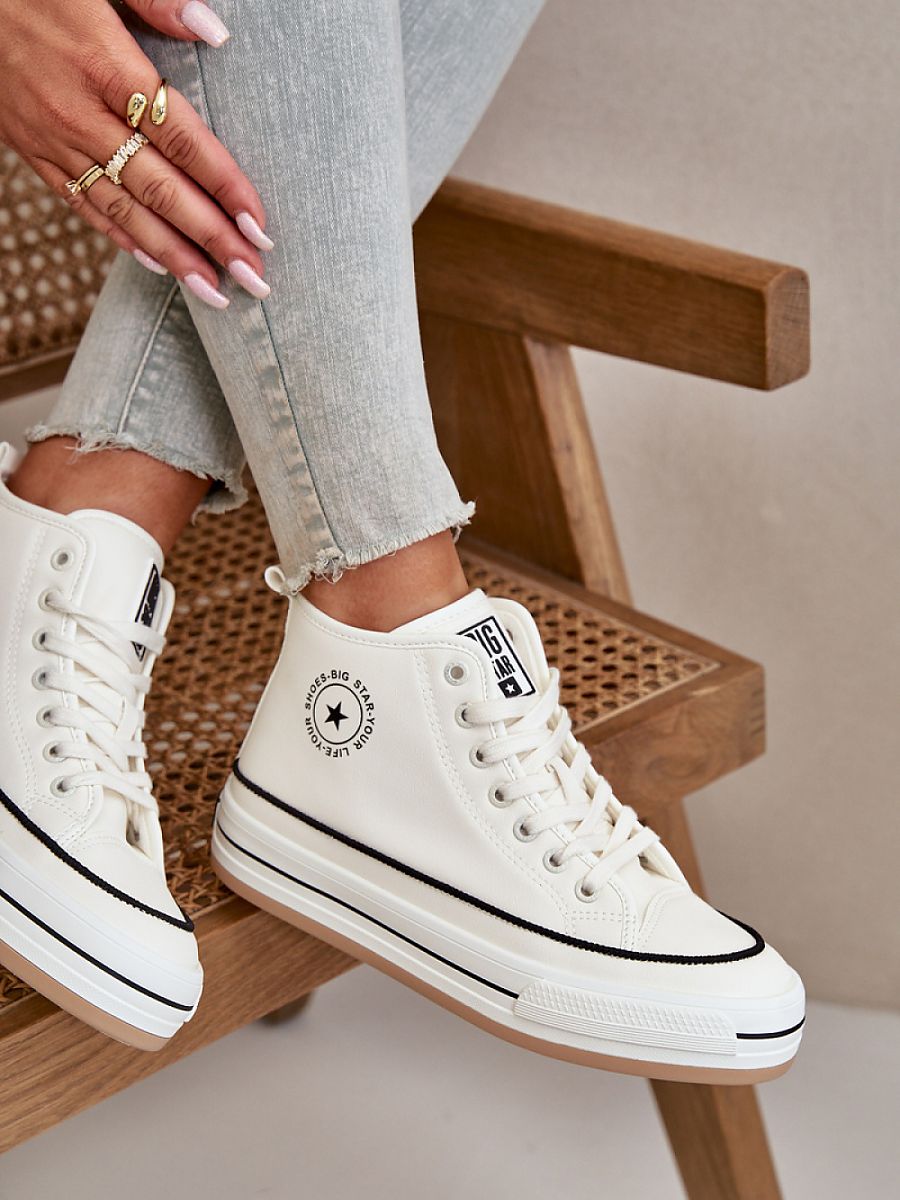 Sneakers model 199906 Step in style
