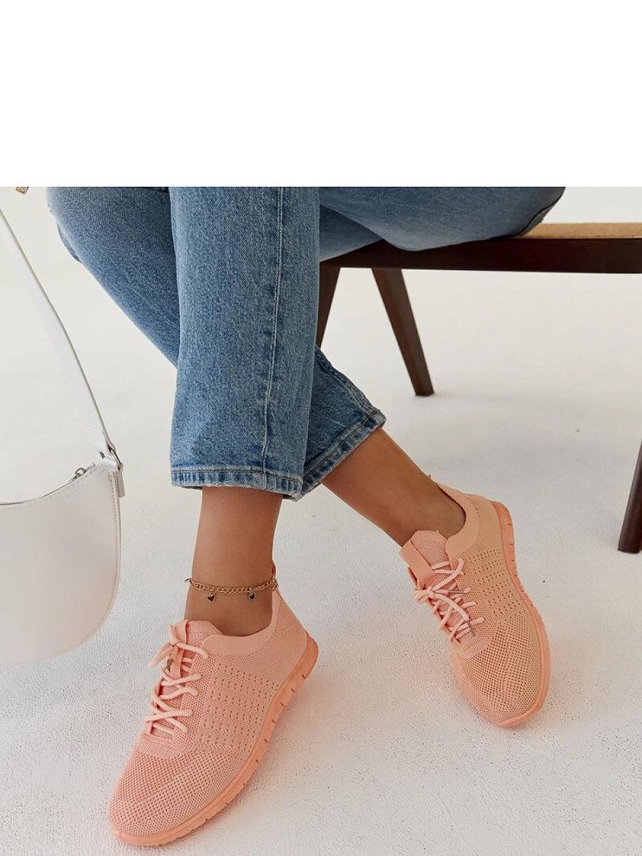 Sneakers model 207523 Solea