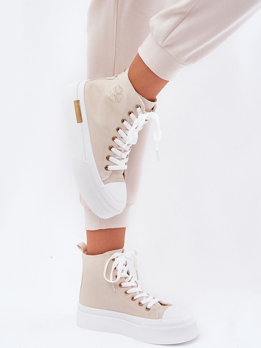 Sneakers model 211355 Step in style