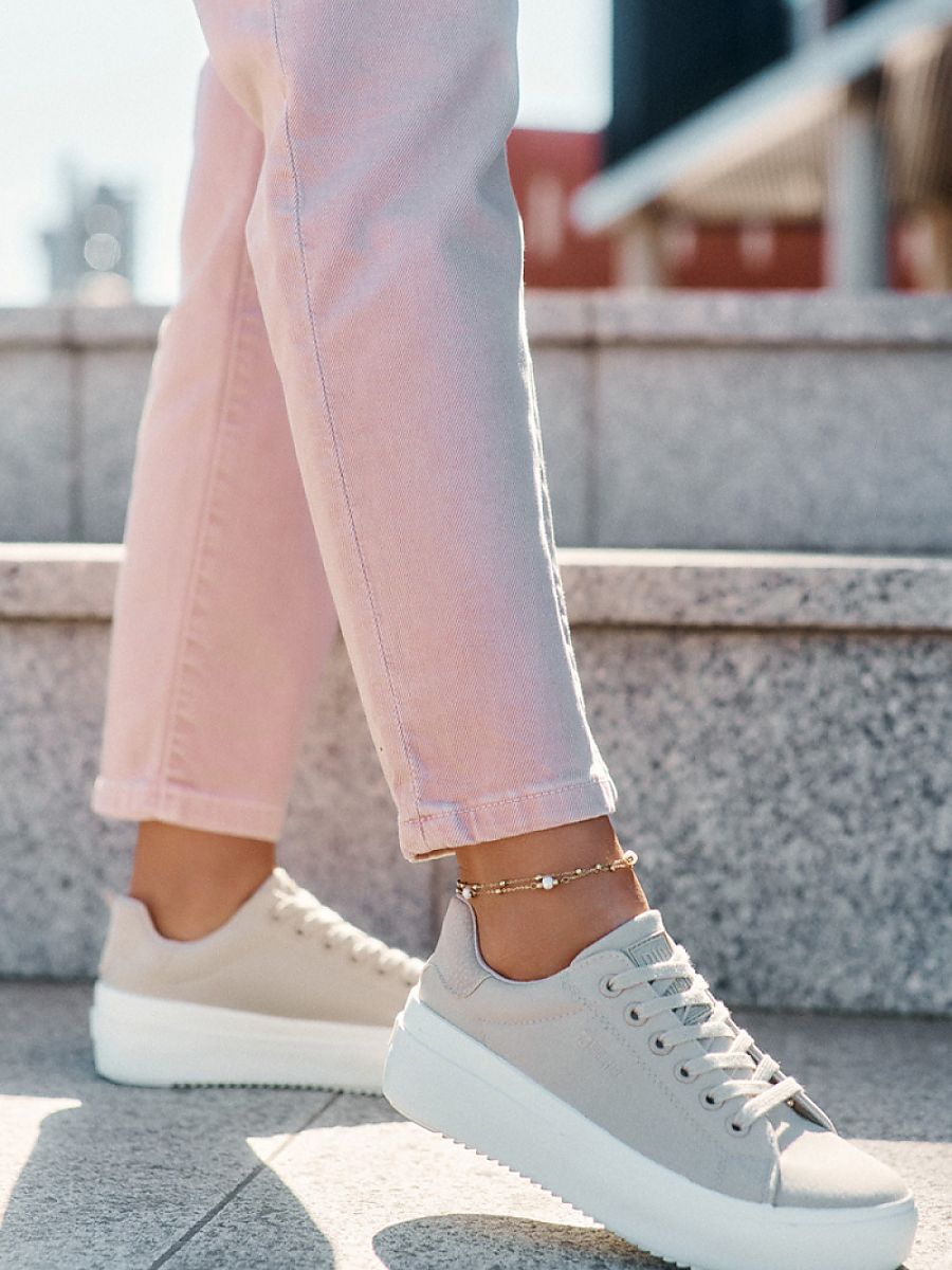 Sneakers model 212726 Step in style