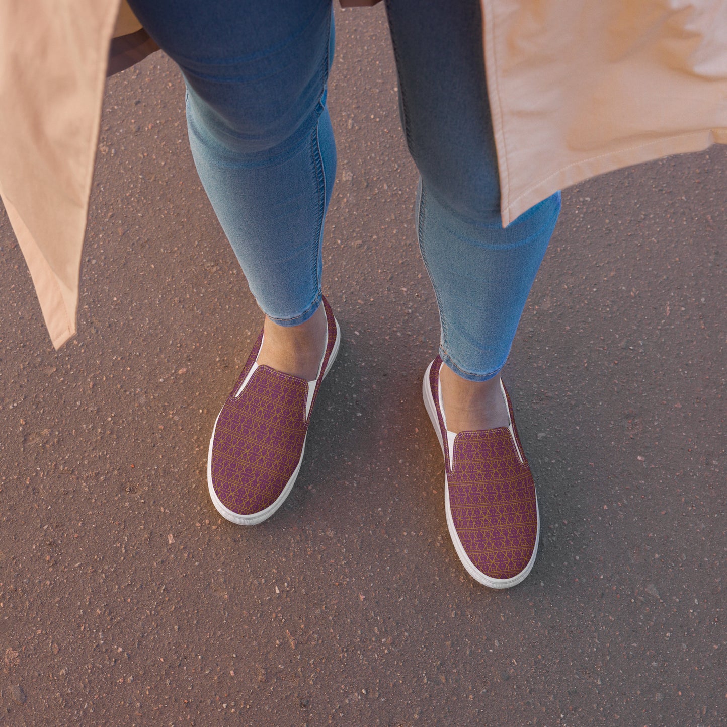 Women's Slip-on shoes