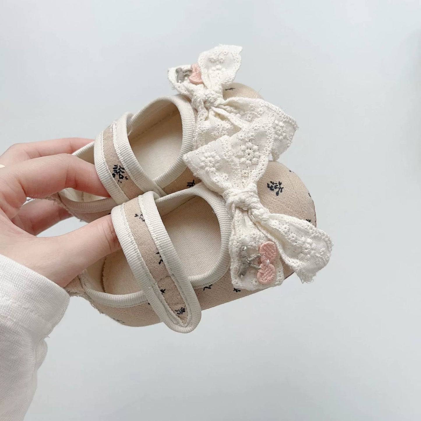 Spring and Autumn Baby Girl Fashion Floral Pattern Butterfly-bow Decorated Toddler Soft-Sole Anti-slip Walking Shoes