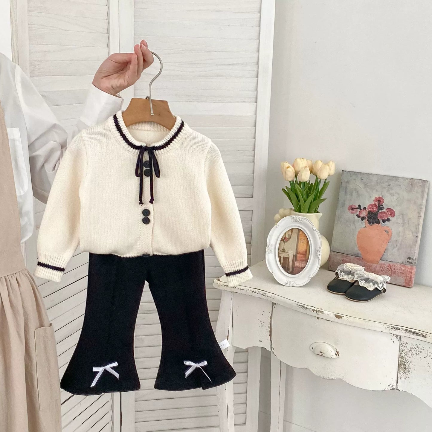 Spring and Autumn Kids Girls Color Patchwork Long Sleeves Cardigan and Pants Clothing Set