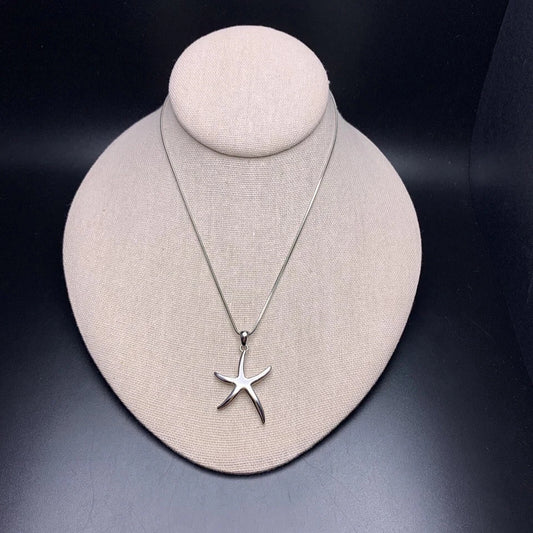 Starfish Pendant Necklace Sea Star Silver Tone Simple Classic Nautical