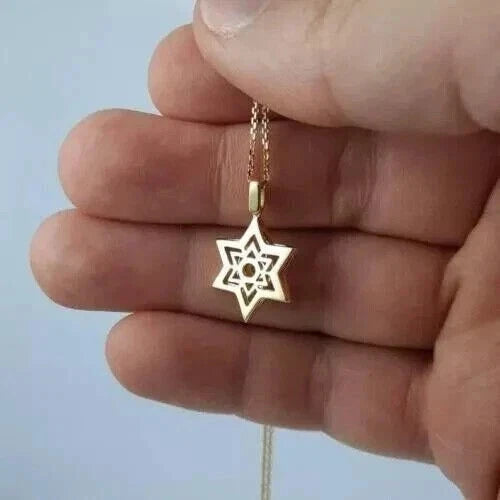 Round Cut Simulated Diamond Stunning Star Charm Pendant 14k Yellow Gold Plated