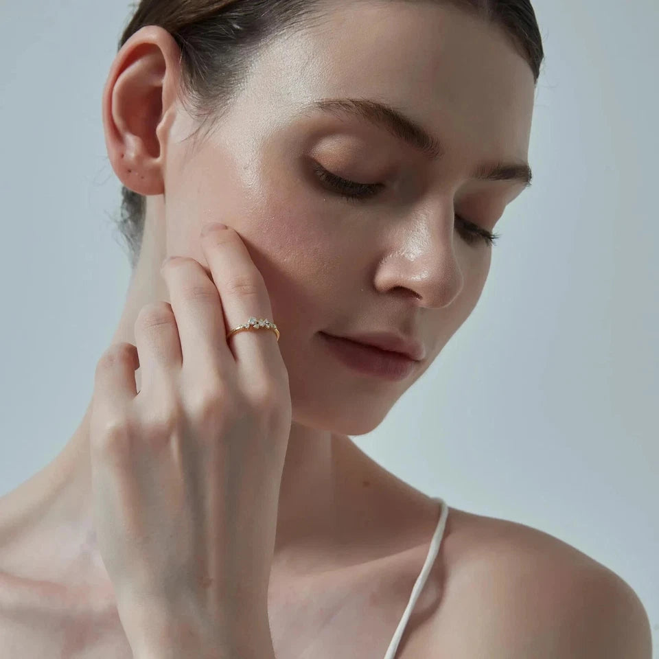 Moissanite Star Cluster Wedding Ring in 925 Sterling Silver