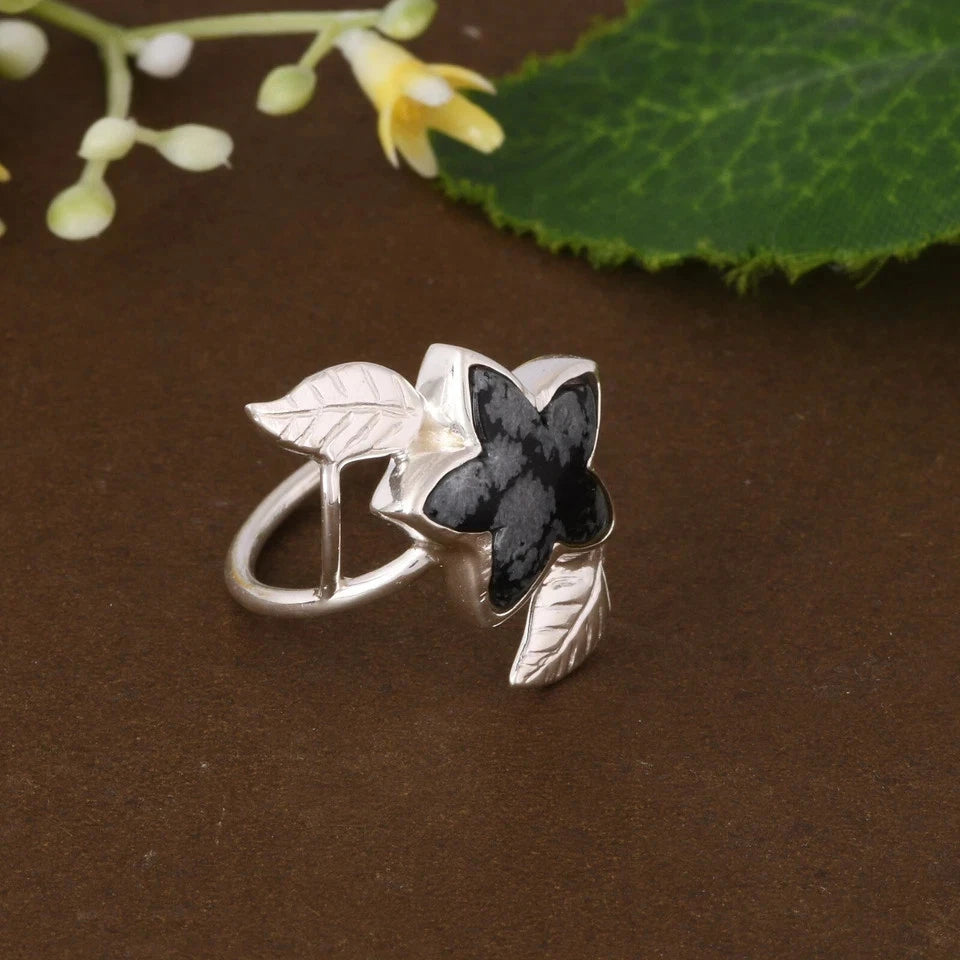 Designer Star Shape Snowflake Obsidian With Olive Leaf Silver Engagement Ring