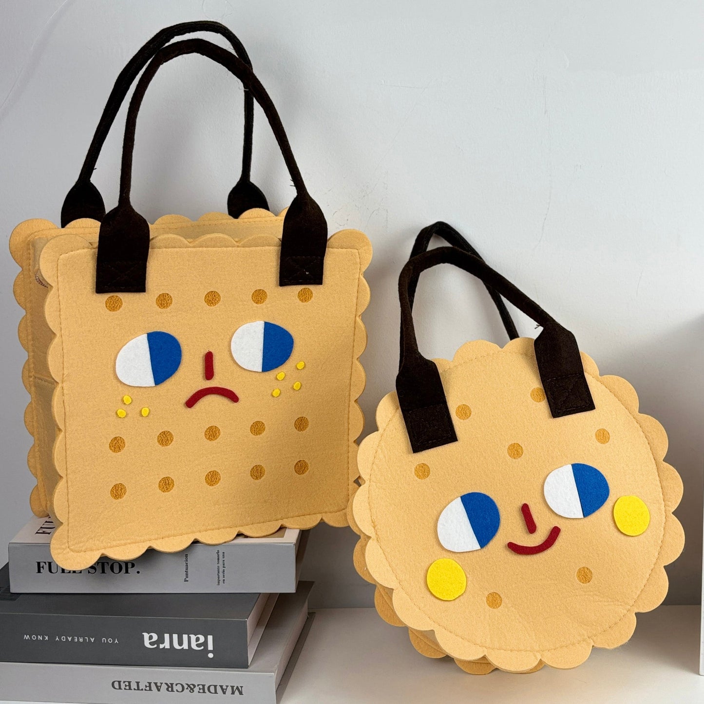 BISUKETTO: Large felt structured bag