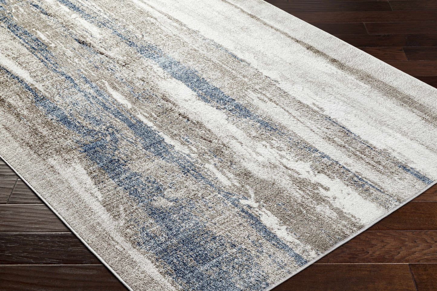 Yuina Area Rug