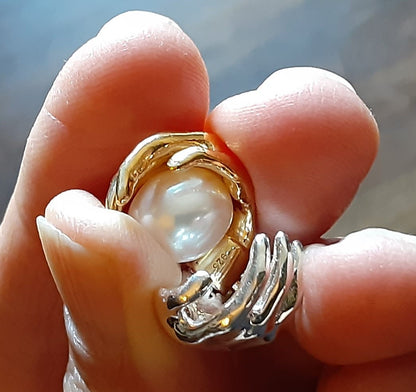 Leona's Healing Hands, Locket for Crystals or Essential Oils, Sterling Silver