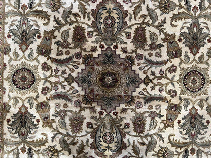 Indo Mahal Rug 6x9, Indian Floral Carpet 6 x 9, Beige and Black, Allover Design, Living Room Rug, Bedroom Rug, Traditional Rug, Vintage Rug