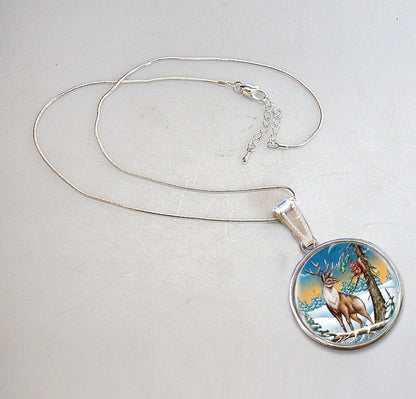 Regal Reindeer Silver Plated Mother of Pearl Jewelry Pendant Necklace - 44034