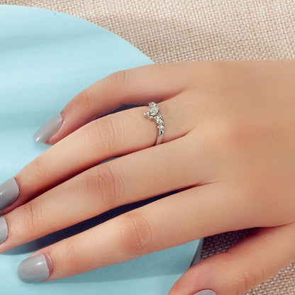 Luxurious Rhinestone Silver Crown Shape Finger Ring Anniversary Wedding Jewelry