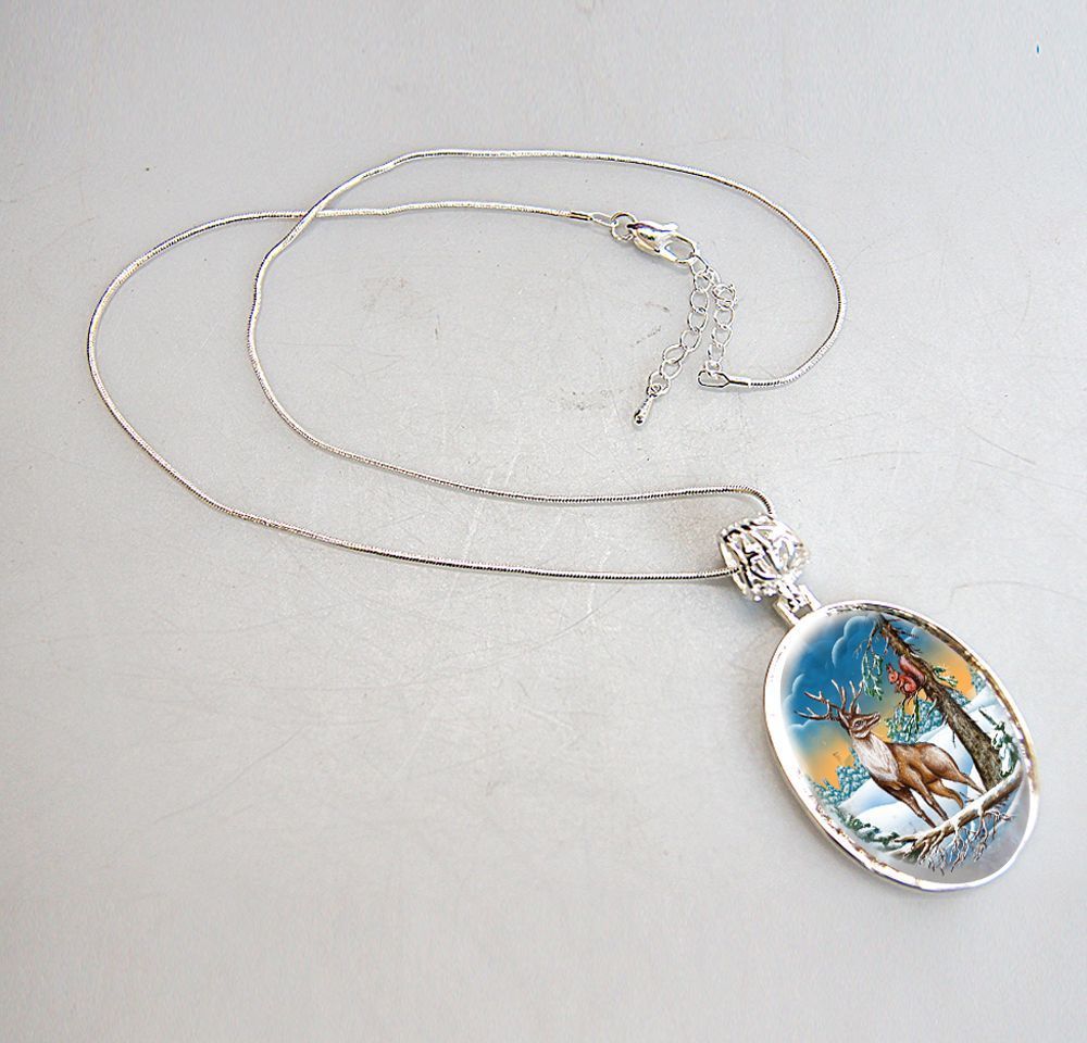 Regal Reindeer Silver Plated Mother of Pearl Jewelry Pendant Necklace - 44034