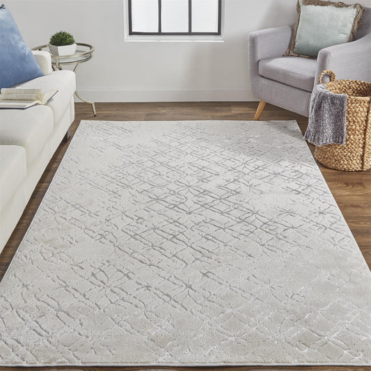 10' X 13' Tan Silver And Gray Quatrefoil Area Rug