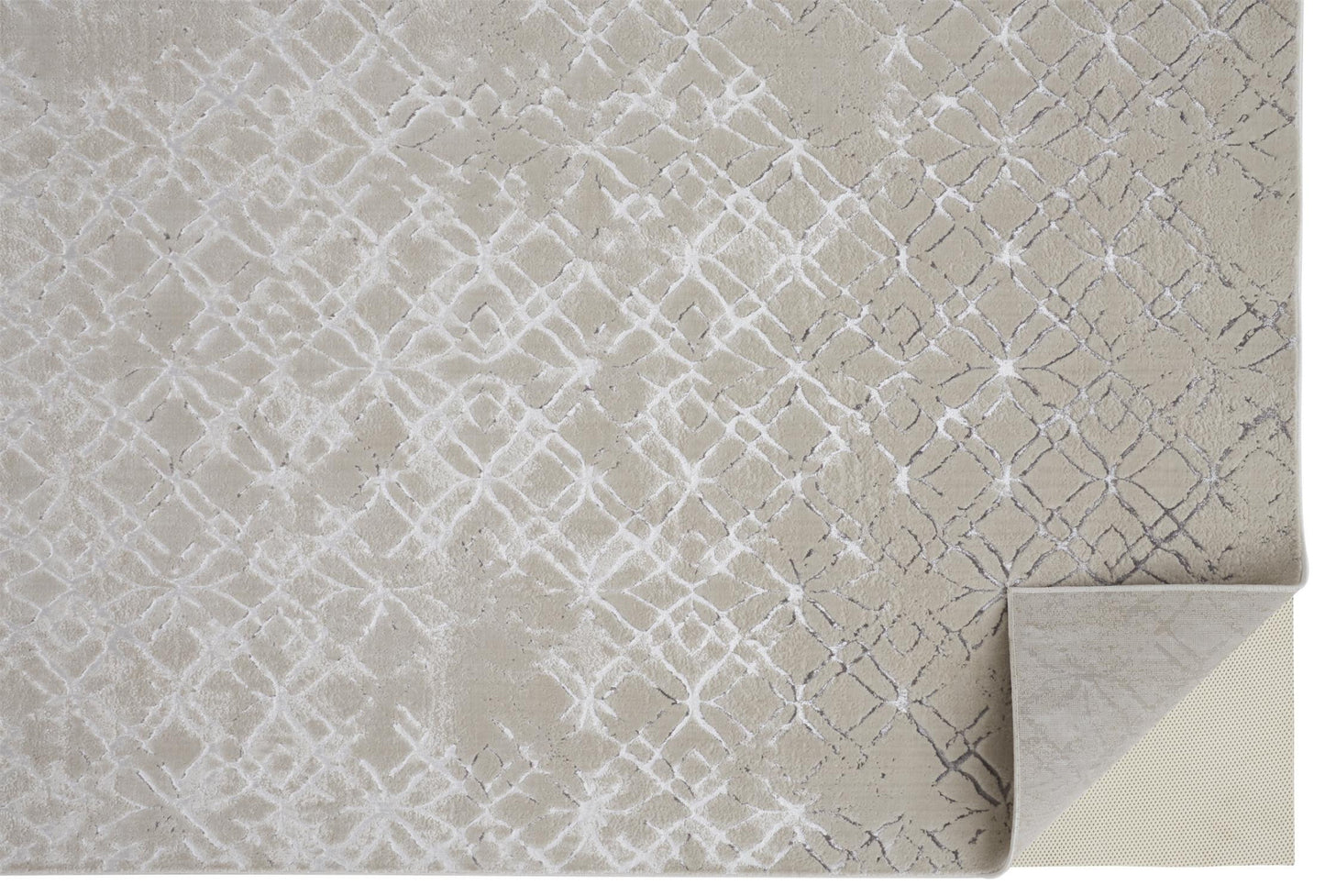 10' X 13' Tan Silver And Gray Quatrefoil Area Rug