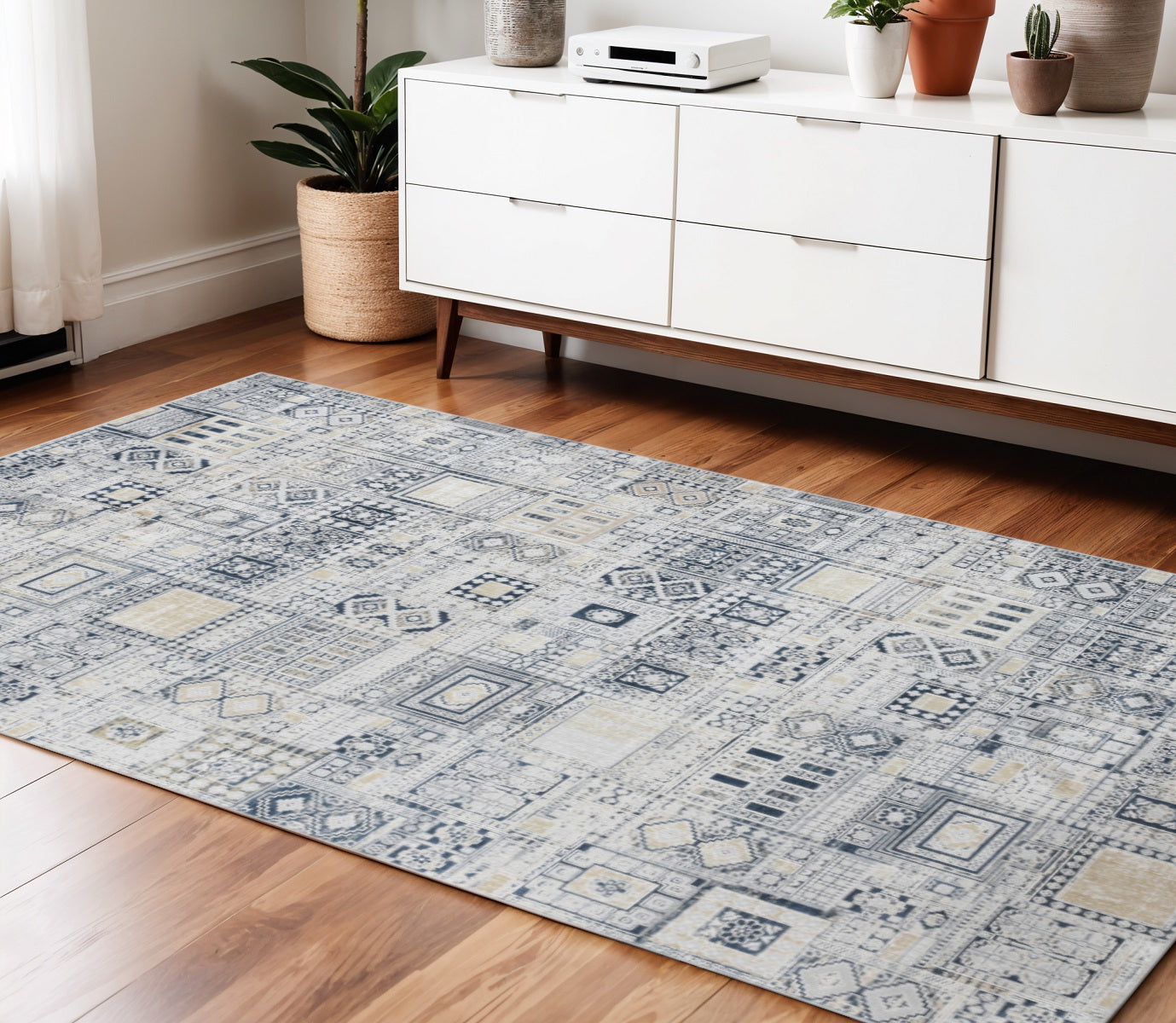 4' X 6' Ivory Black And Gold Ikat Area Rug