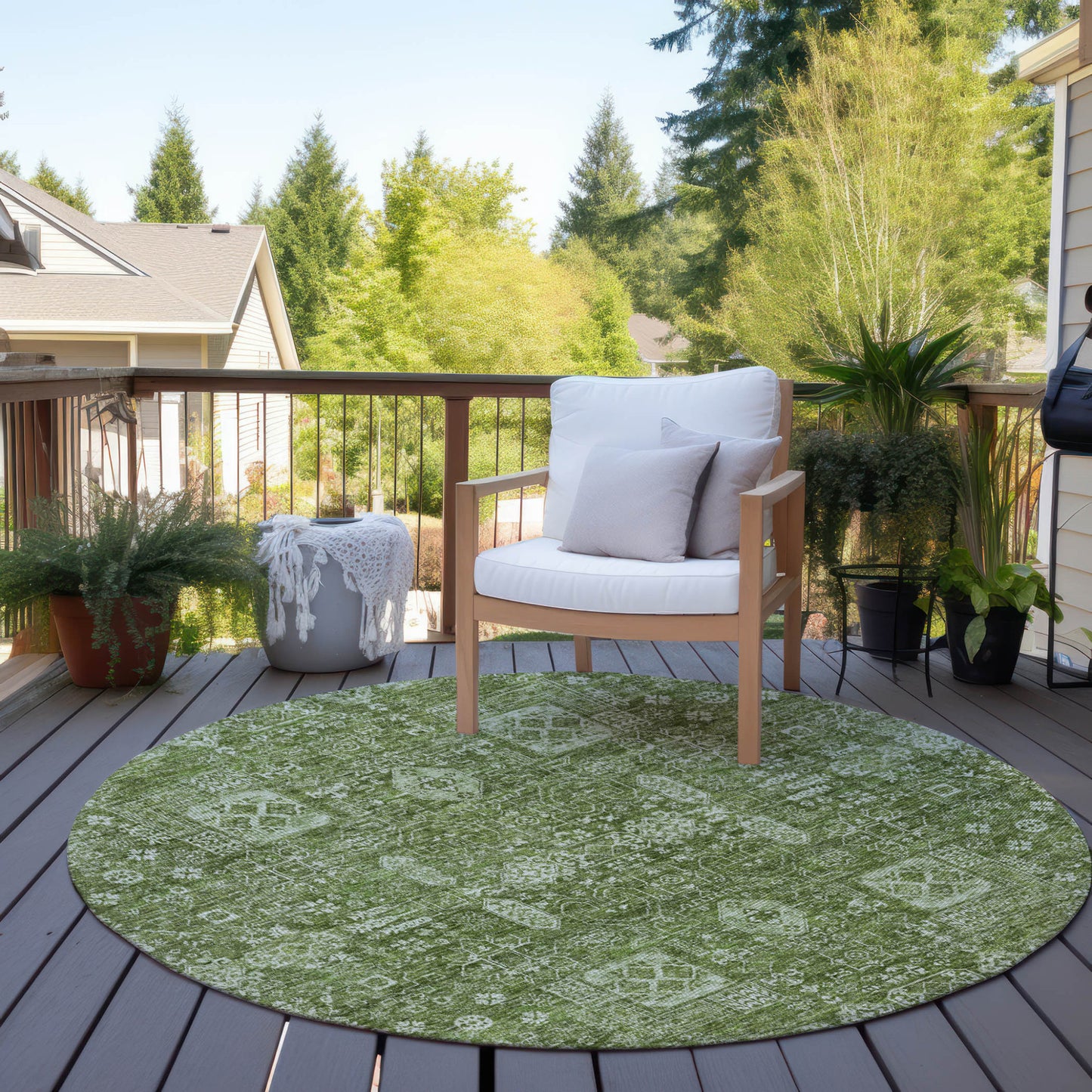 8' Artichoke Green And Ivory Round Oriental Washable Indoor Outdoor Area Rug