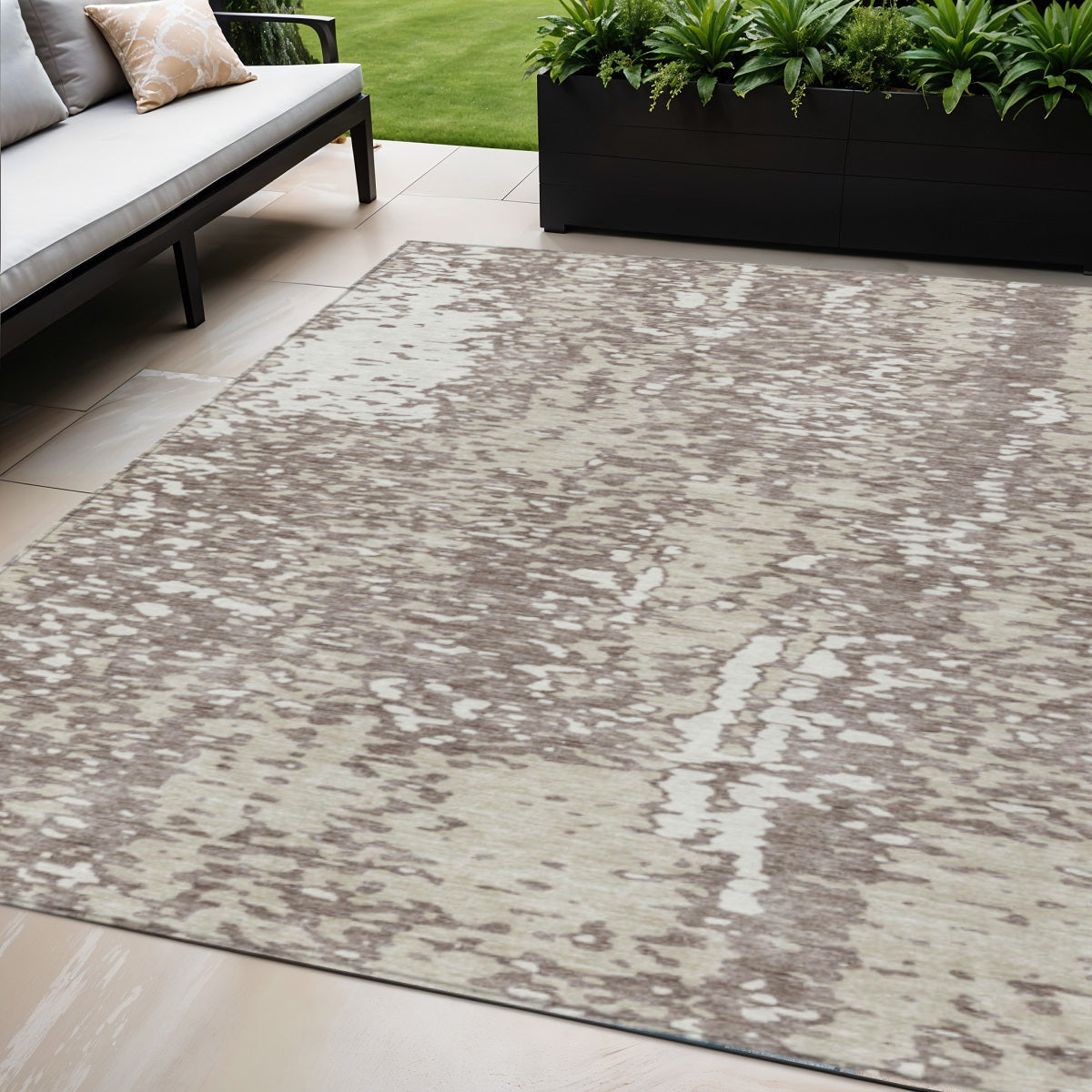 5' X 8' Taupe And Ivory Abstract Washable Indoor Outdoor Area Rug