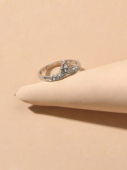 Luxurious Rhinestone Silver Crown Shape Finger Ring Anniversary Wedding Jewelry