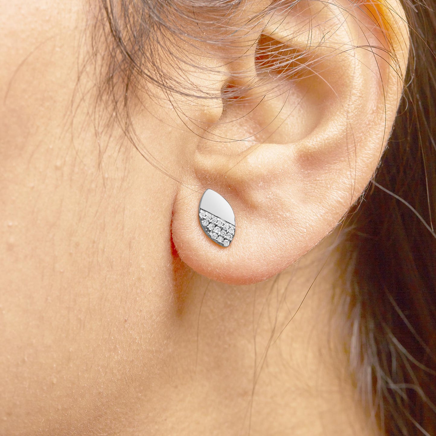 925 Sterling Silver 1/6 Cttw Diamond and Mirror Polish Pear Shape Stud Earrings (I-J Color, I2-I3 Clarity)-3