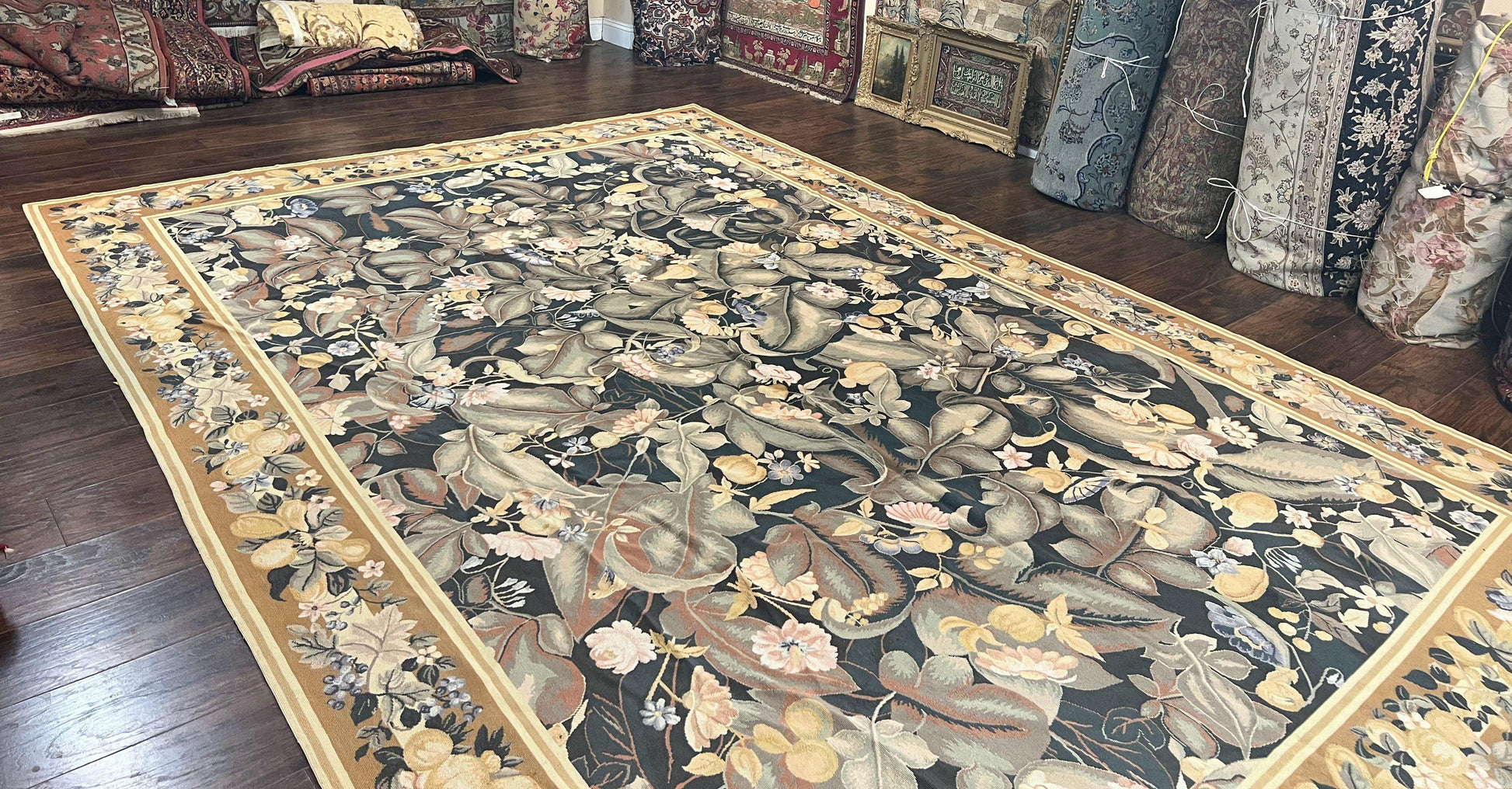 Large Needlepoint Rug 9x13, Handmade Wool Flatweave Vintage Rug, Leaves, Green-1