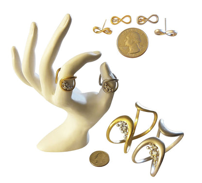 Infinity Cuff Ring: Overflowing Diamond Dots. 18K Gold