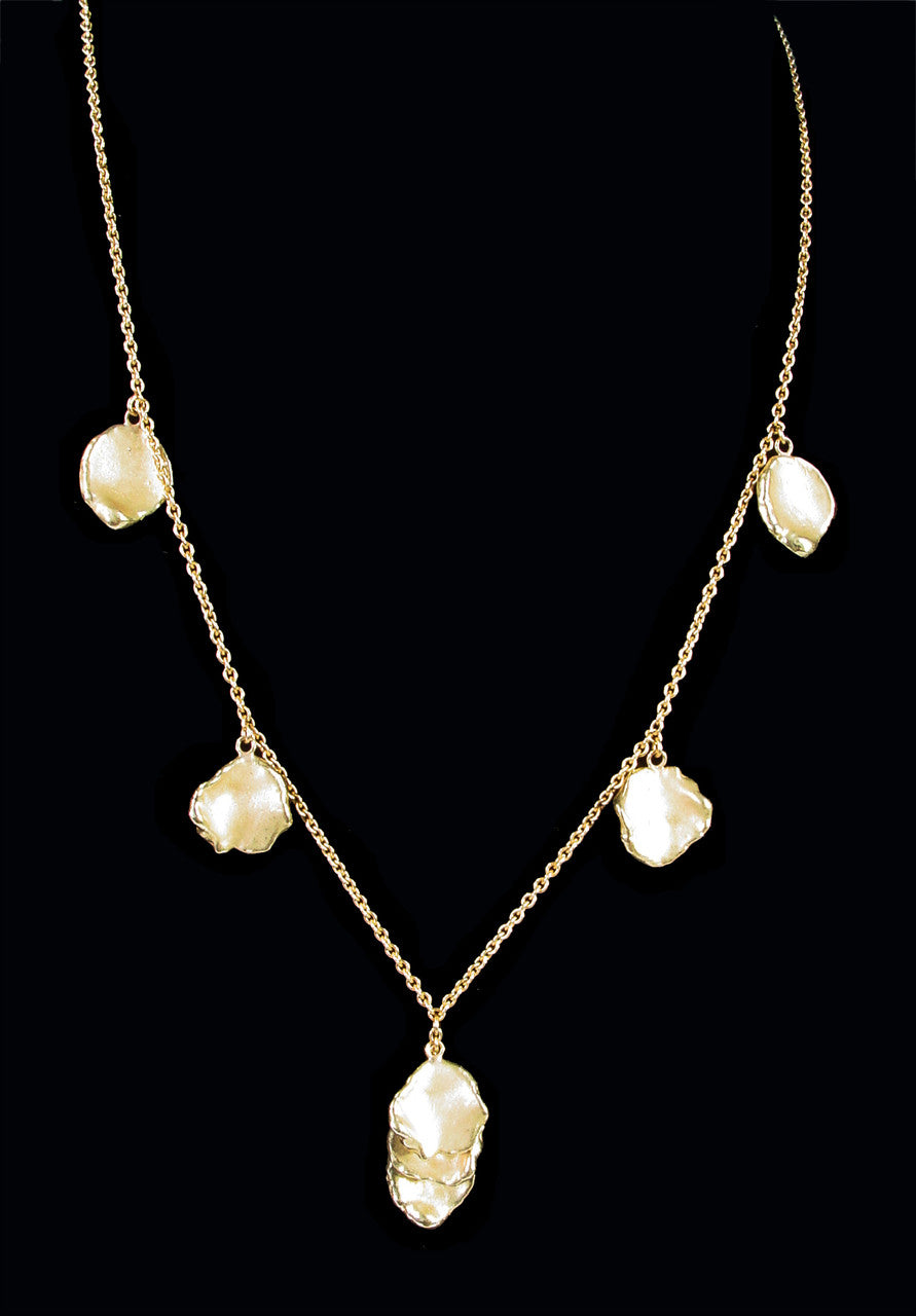 Metal Petals. 7 Petal Necklace-18K Gold