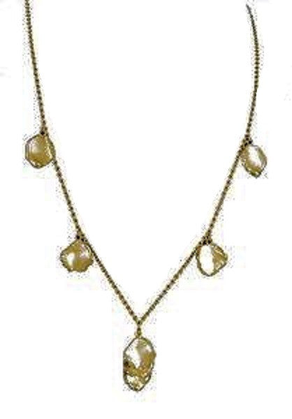 Metal Petals. 7 Petal Necklace-18K Gold