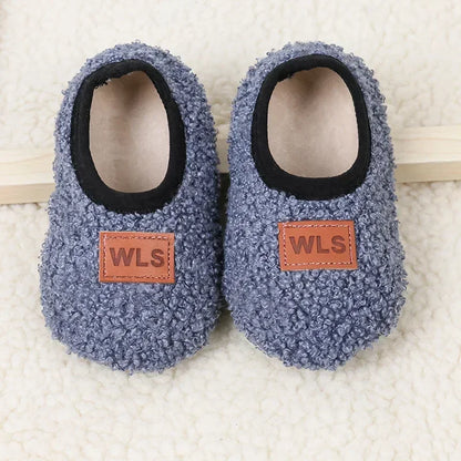 Non-slip slippers for children from 6 months to 4 years
