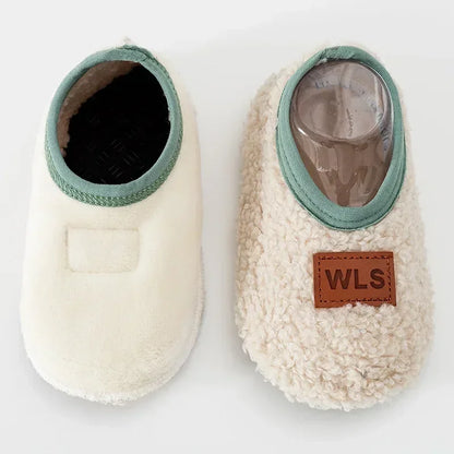 Non-slip slippers for children from 6 months to 4 years