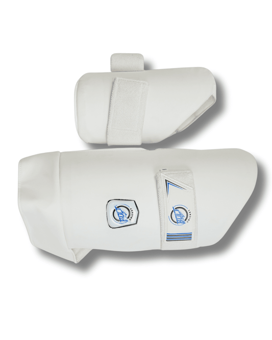 Bolt Defender Batting Thigh Guard