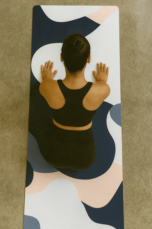 Astrid Non-Slip Yoga Mat – Premium Traction, Plush Cushioning & Night-Sky Aesthetic