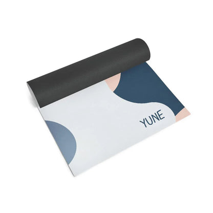 Astrid Non-Slip Yoga Mat – Premium Traction, Plush Cushioning & Night-Sky Aesthetic