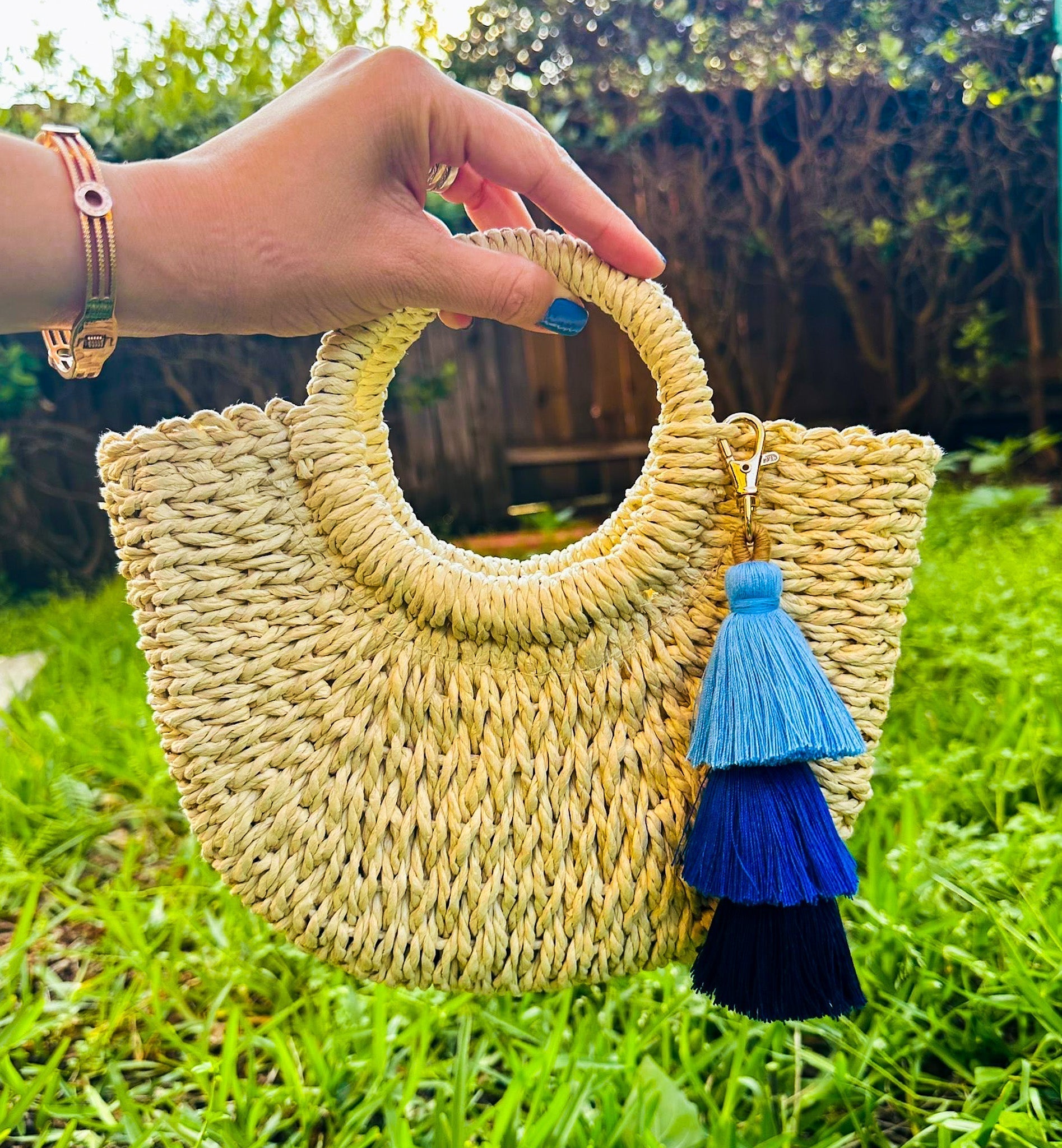 Selected Variant Image