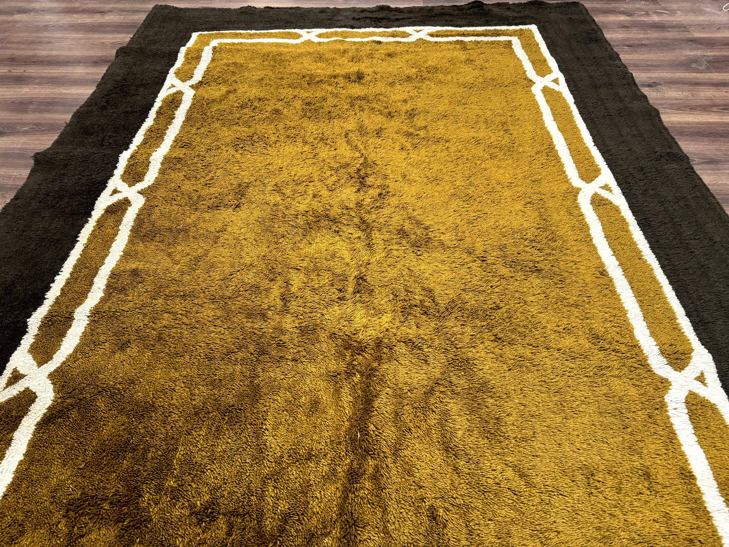 Mid Century Shag Rug 8x11, Large Vintage Shag Rug, Open Field, European Shag Rug