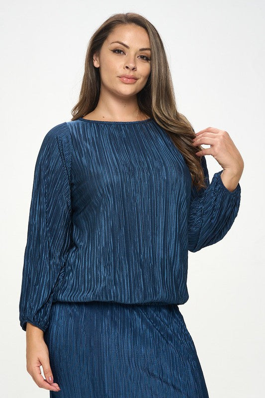 Plisse Solid Round neck Top with 3/4 Sleeve