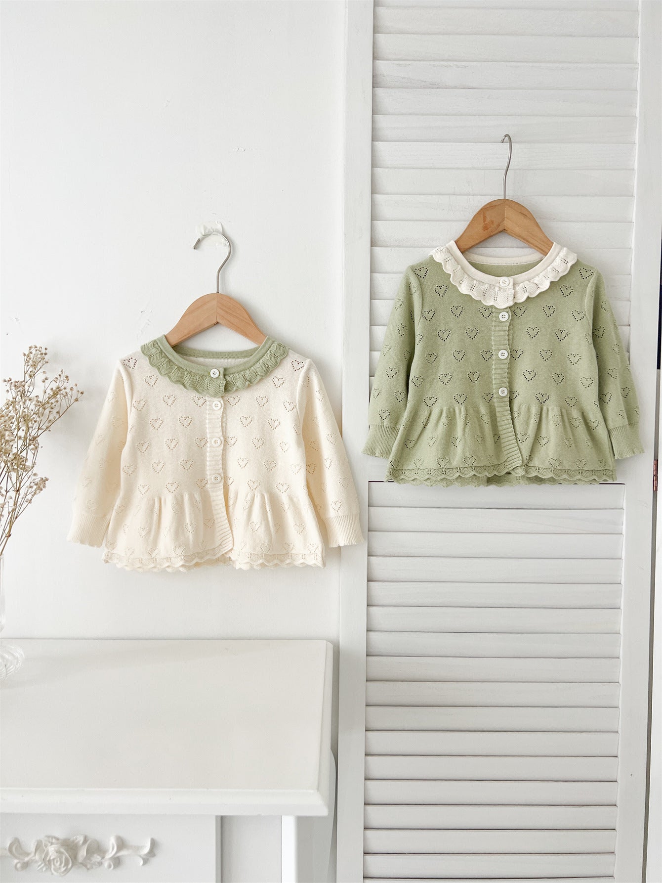 Autumn Arrival Baby Kids Girls Comfortable Hollow-out Design Knitted Long Sleeves Top with Heart Pattern and Collar-0
