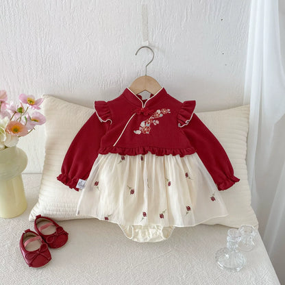 Autumn Arrival Baby Girls Long Sleeves Flowers Embroidered Pattern Color Patchwork Onesies