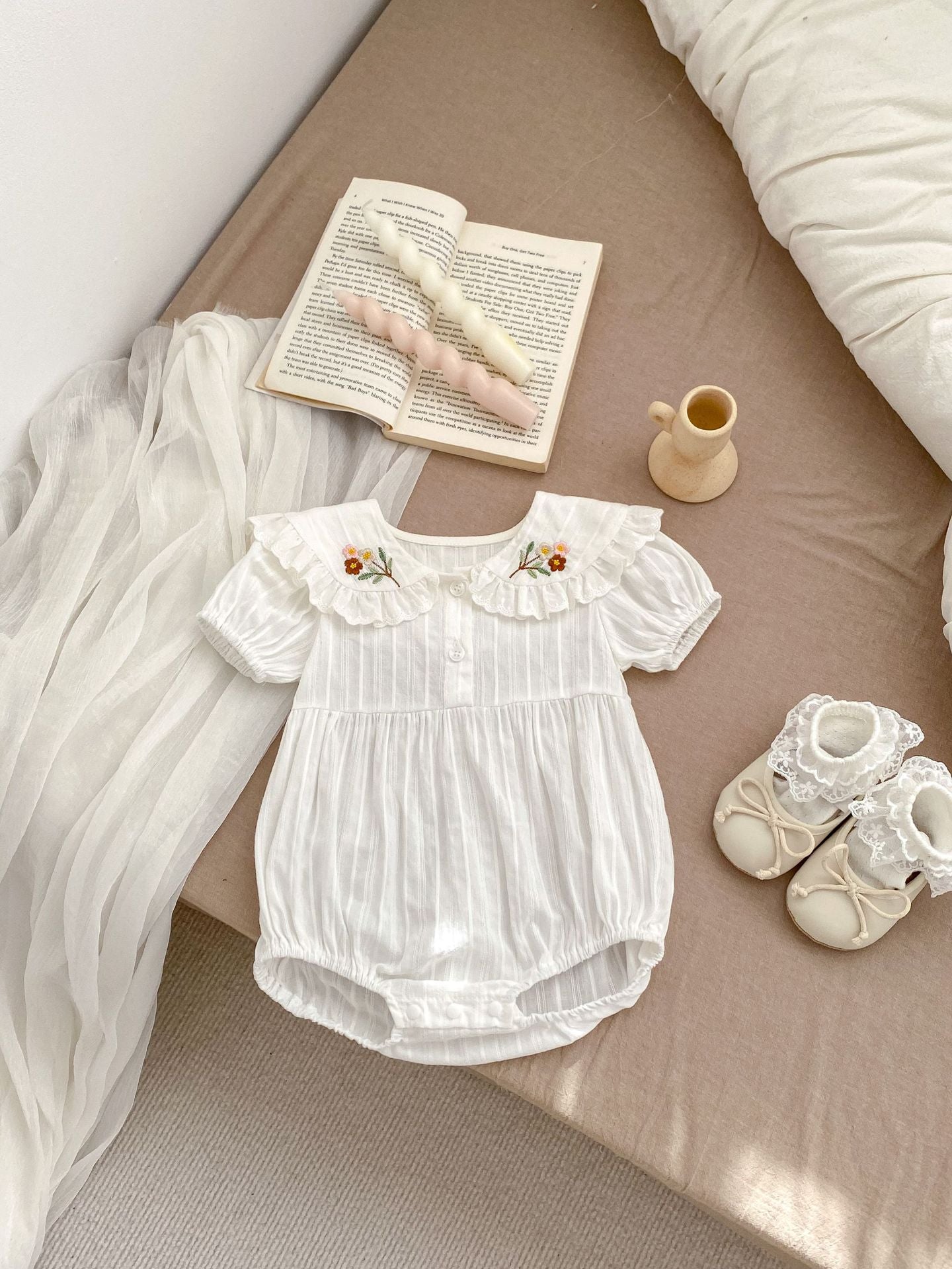 New Arrival Summer Girls Floral Embroidered Collar Short Sleeves Onesies