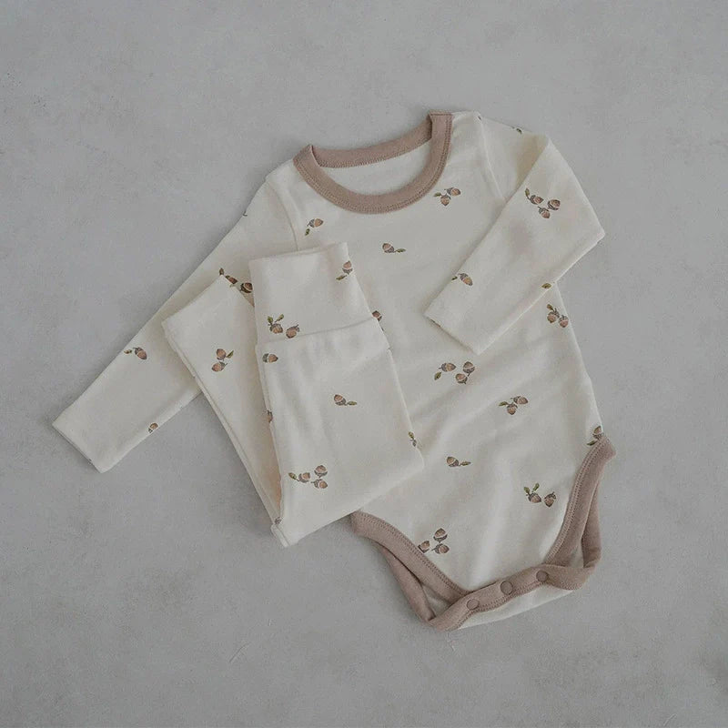 Autumn Arrival Baby Unisex Long Sleeves Simple Fruits Pattern Onesies and Pants Sets