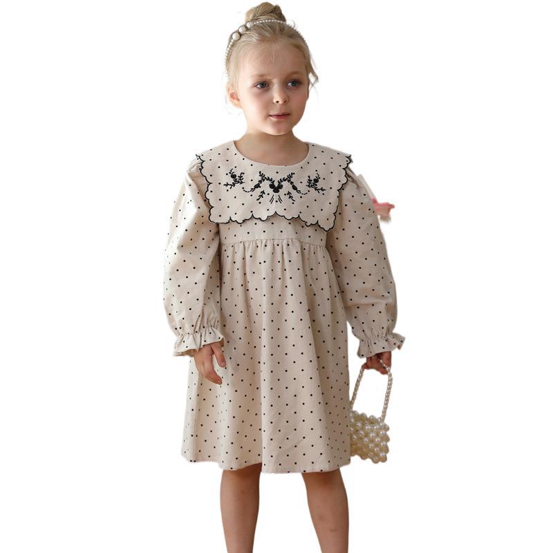 Arrival Autumn Girls Vintage Crew Neck Long Sleeves Dots Print and Flowers Embroidery Pattern Dress