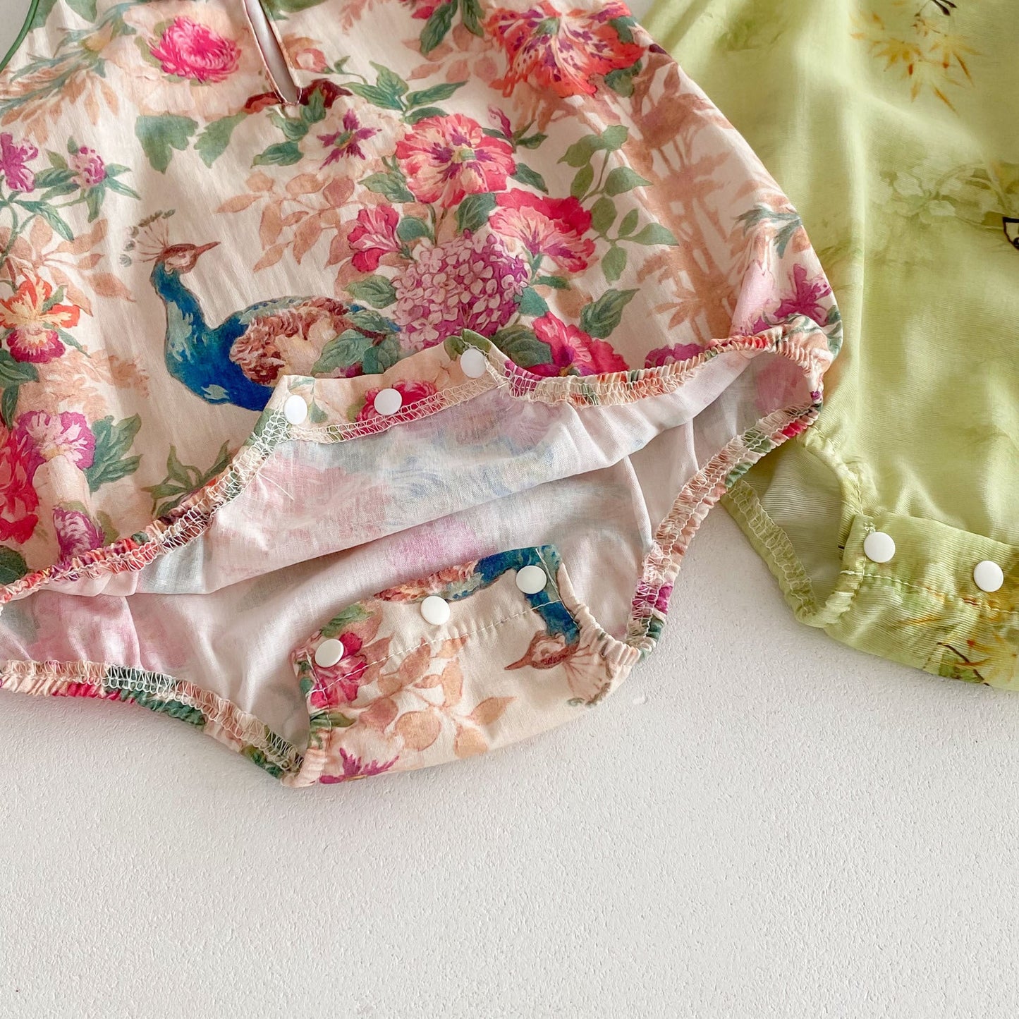 Hot Selling Summer Baby Kids Girls Flowers Pattern Sleeveless Stand Collar Onesies