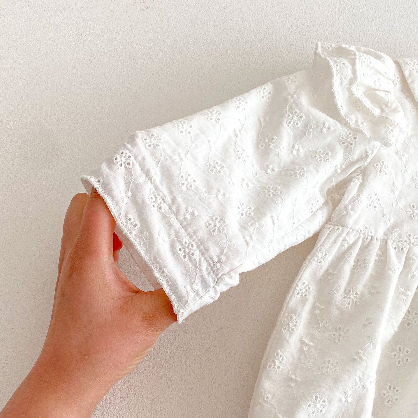 Spring Arrival Baby Girls Cute Floral Embroidered Pattern Long Sleeves