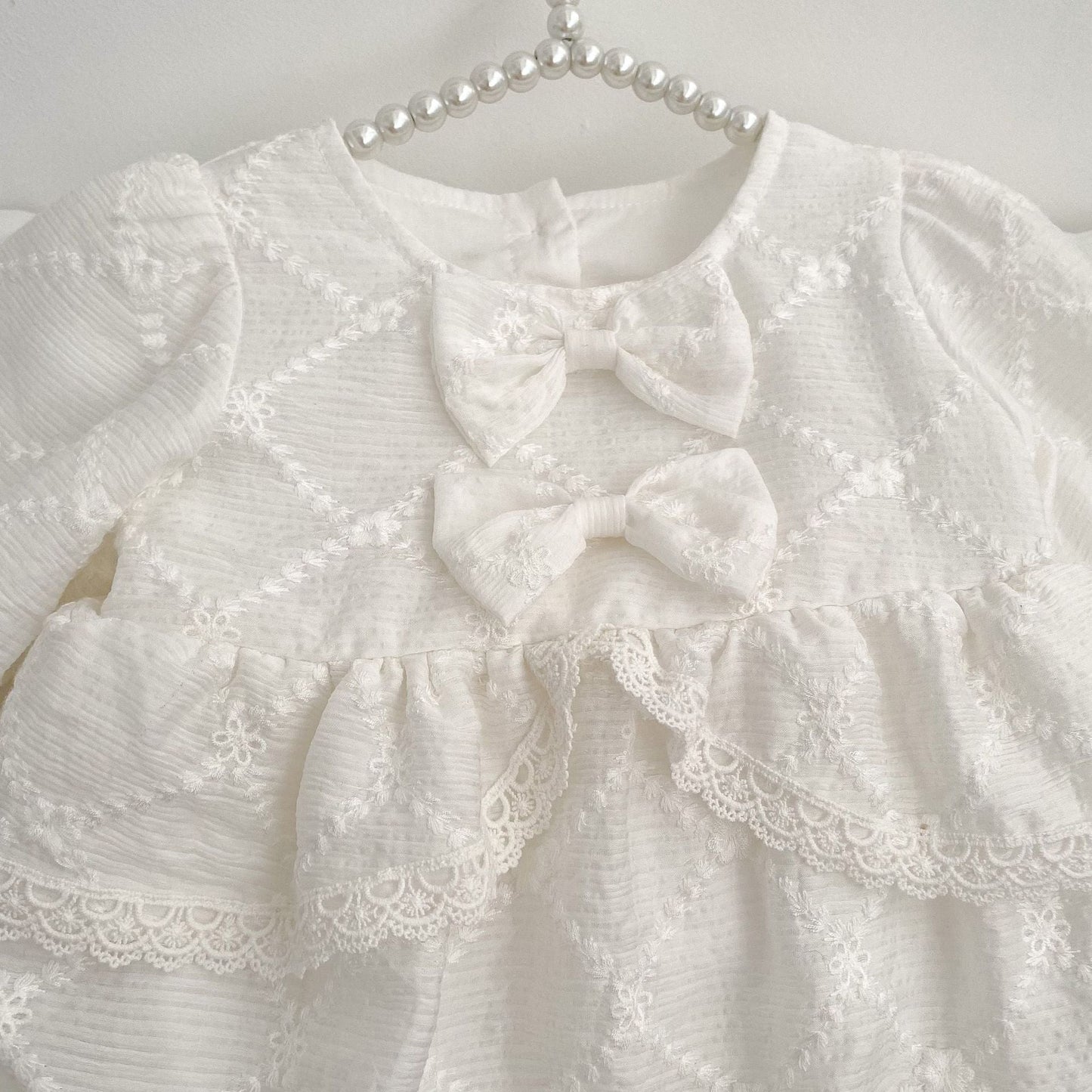 Spring Arrival Baby Girls Long Sleeves Floral Embroidered Bodysuits Onesies