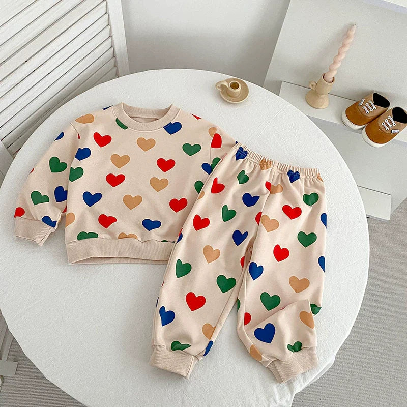 Arrival Autumn Baby Unisex Long Sleeves Colorful Heart Pattern Top Sweatshirt and Long Trousers Clothing Set